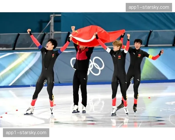 速度滑冰男子团体追逐获铜牌 实现该项目奖牌零突破