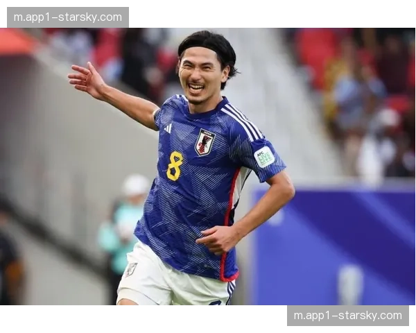 南野拓实伤停至少五到七个月，日本队进攻体系面临重构